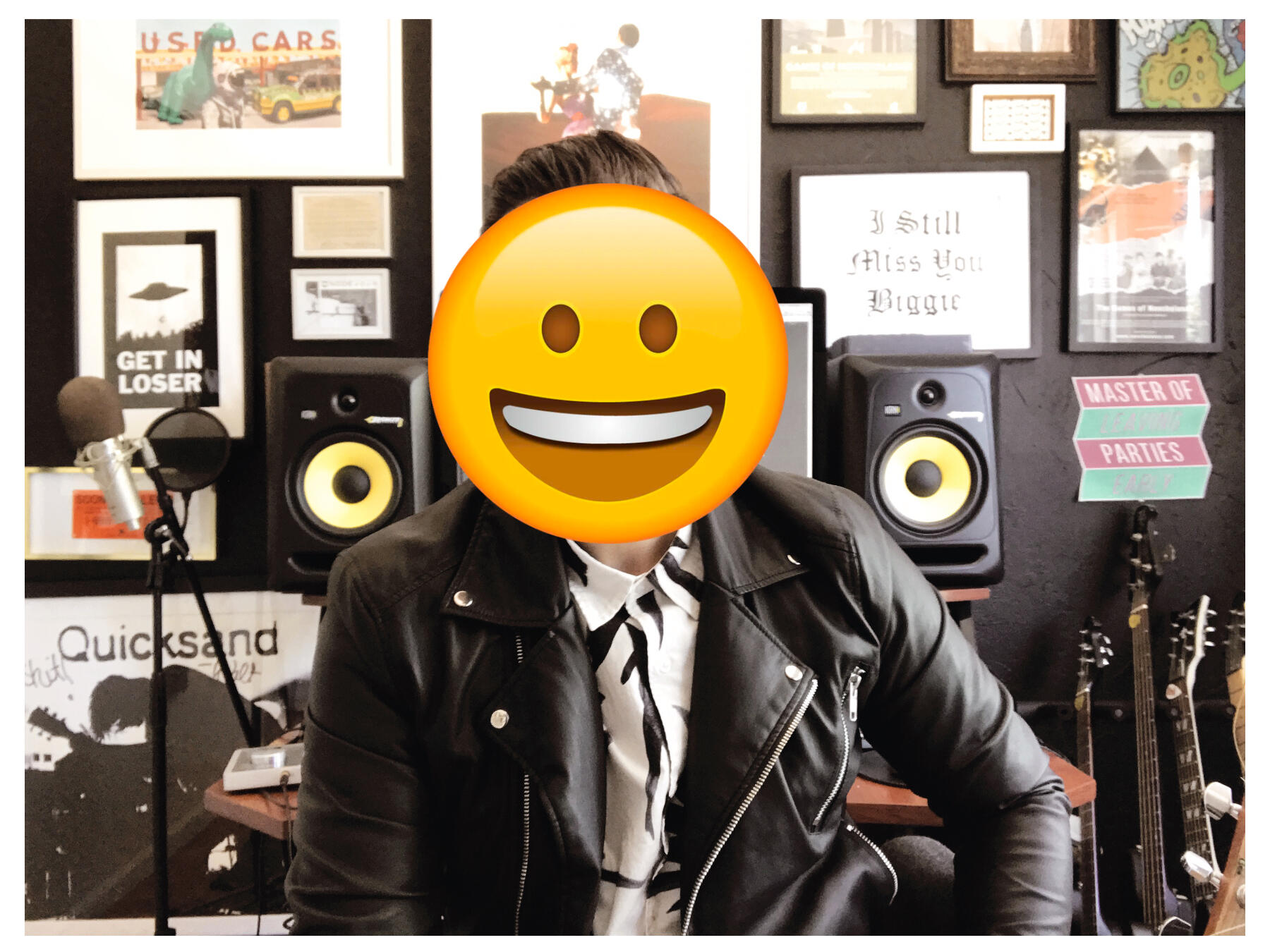 BV Wolfgang in a bedroom in California